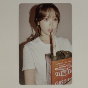 KARTA: LE SSERAFIM – Hot