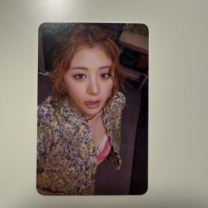 KARTA KOLEKCJONERSKA: LE SSERAFIM – Spaghetti – 1. Single Album