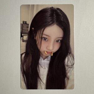 KARTA KOLEKCJONERSKA: ILLIT- 3rd Mini Album BOMB