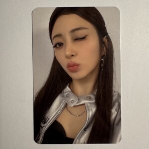 KARTA KOLEKCJONERSKA: LE SSERAFIM – Spaghetti – 1. Single Album