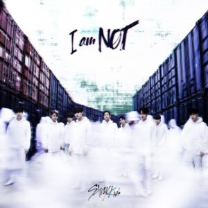 Stray Kids: I AM NOT - 1. Mini Album  - I AM / NOT Ver.