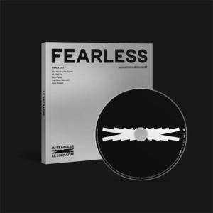 LE SSERAFIM: Fearless - 1. Mini Album  - MONOCHROME BOUQUET Ver.