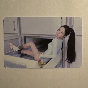 Karta kolekcjonerska: YUNA ITZY Ice Cream