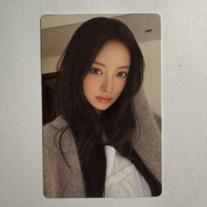 MEOVV – 2026 SEASON’S GREETINGS - Karta kolekcjonerska K-pop