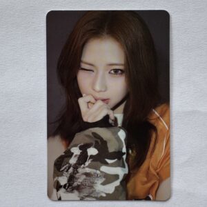 Karta kolekcjonerska : BABYMONSTER – CHOOM -  3rd Mini Album