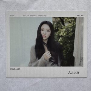 MEOVV – 2026 SEASON’S GREETINGS – Polaroid K-pop