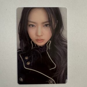 Karta kolekcjonerska K-pop: KiiiKiii – Delulu Pack - 2nd EP Album