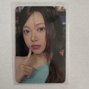 Karta kolekcjonerska K-pop: LE SSERAFIM – PUREFLOW - 2nd Studio Album