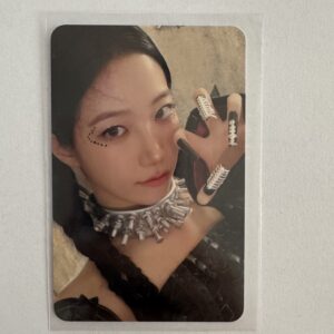 Karta kolekcjonerska K-pop: LE SSERAFIM – PUREFLOW - 2nd Studio Album