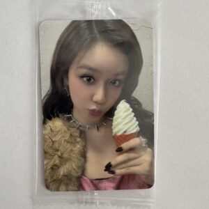 Karta kolekcjonerska : BABYMONSTER – CHOOM -  3rd Mini Album