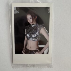 Polaroid K-pop: MEOVV – Bite Now - The 2nd EP Album