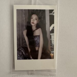 Polaroid K-pop: MEOVV – Bite Now - The 2nd EP Album