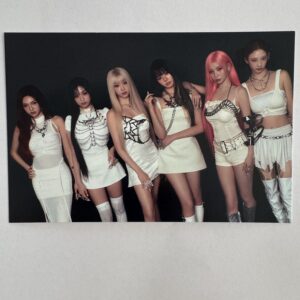 Pocztówka K-pop: BABYMONSTER – CHOOM - 3rd Mini Album