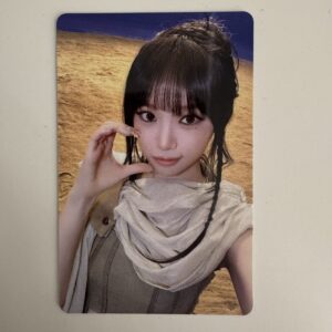 Karta kolekcjonerska K-pop: LE SSERAFIM – PUREFLOW - 2nd Studio Album