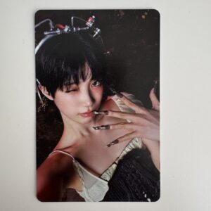 Karta kolekcjonerska K-pop: LE SSERAFIM – PUREFLOW - 2nd Studio Album