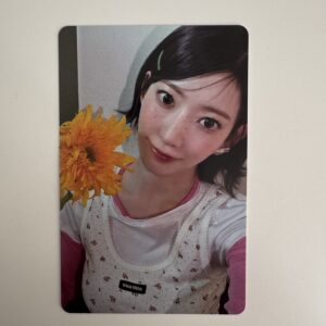 Karta kolekcjonerska K-pop: LE SSERAFIM – PUREFLOW - 2nd Studio Album