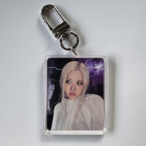 Brelok: BLACKPINK – DEADLINE -Rose -  K-pop Merch