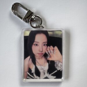 Brelok: BLACKPINK – DEADLINE - Jisoo- K-pop Merch